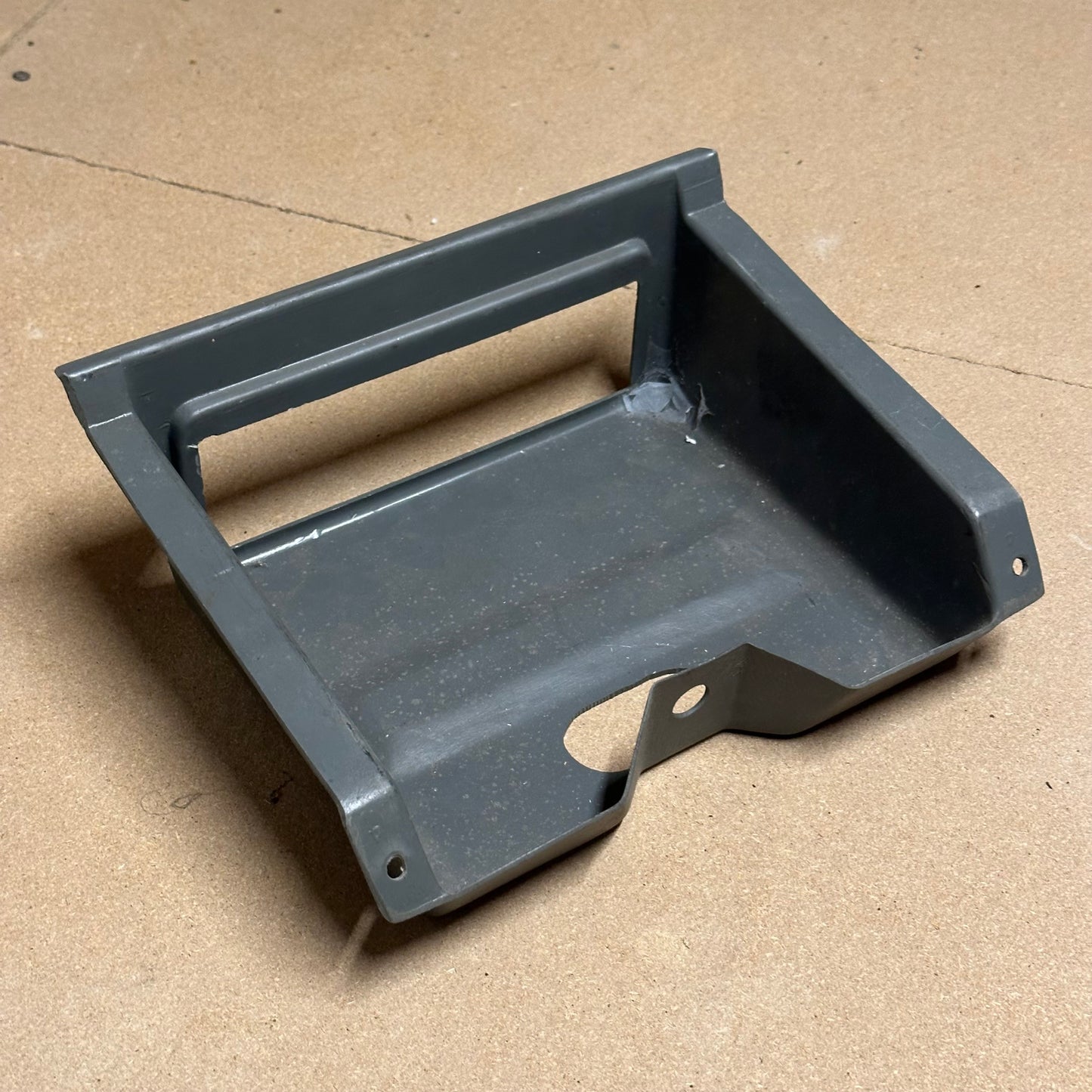 RADIO HOUSING CONSOLE DASH