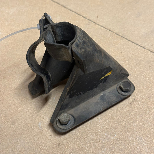 STEERING COLUMN BRACKET AND CLAMP
