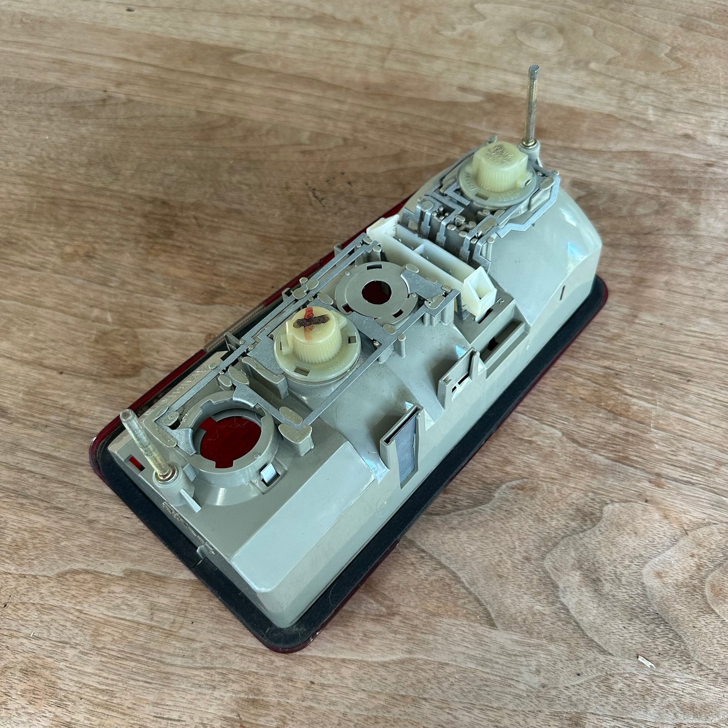 RH REAR LAMP