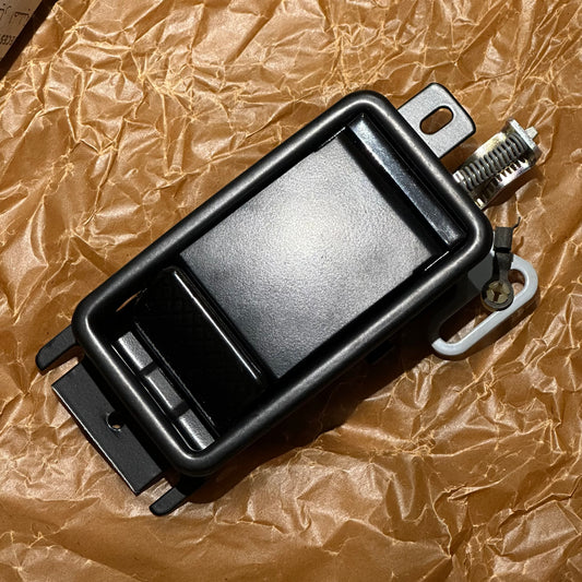 INNER DOOR HANDLE RH