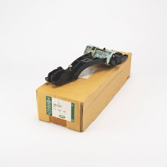 FRONT RH DOOR HANDLE REINFORCEMENT