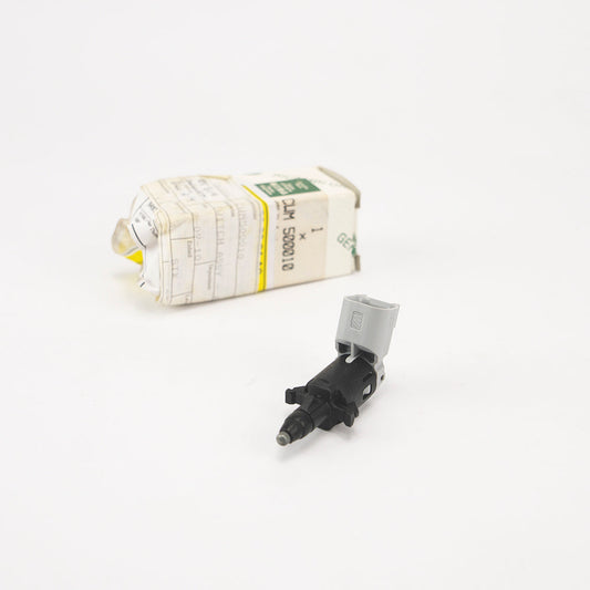 TAILGATE LATCH SWITCH UPPER