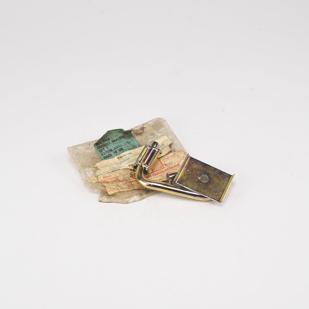 EXHAUST HANGER BRACKET