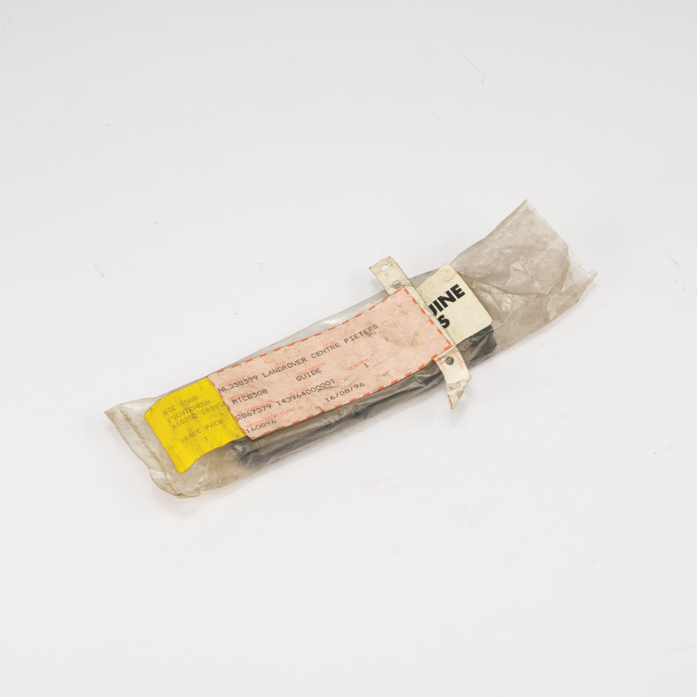 VENTILATION GRILL SURROUND