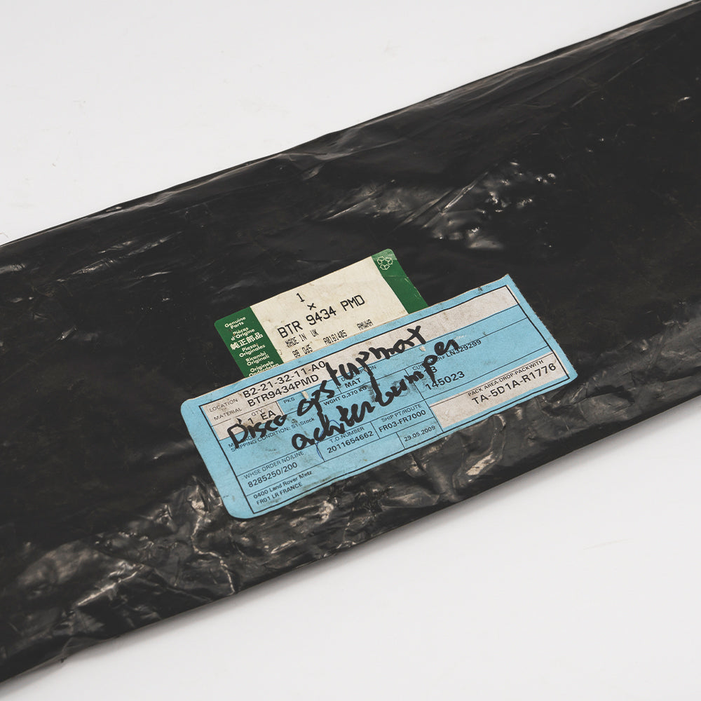 REAR BUMPER STEP MAT