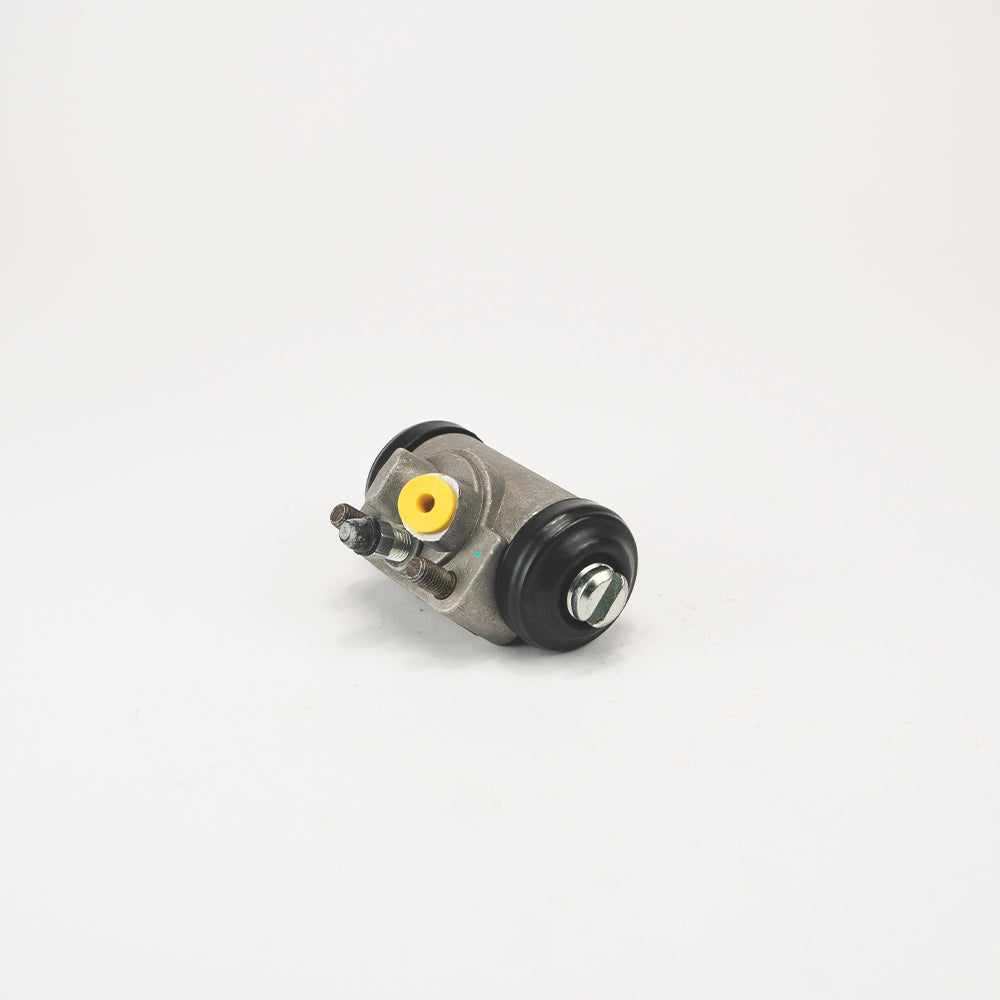 LH BRAKE CYLINDER