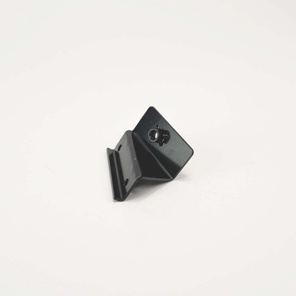 LH BUMPER END CAP BRACKET